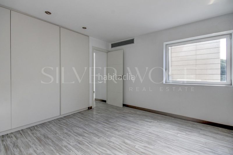 Foto e7de1f5d-5cb1-4042-a073-3696c47c8b6c. Casa amb calefacció aparcament piscina a La Pineda Castelldefels