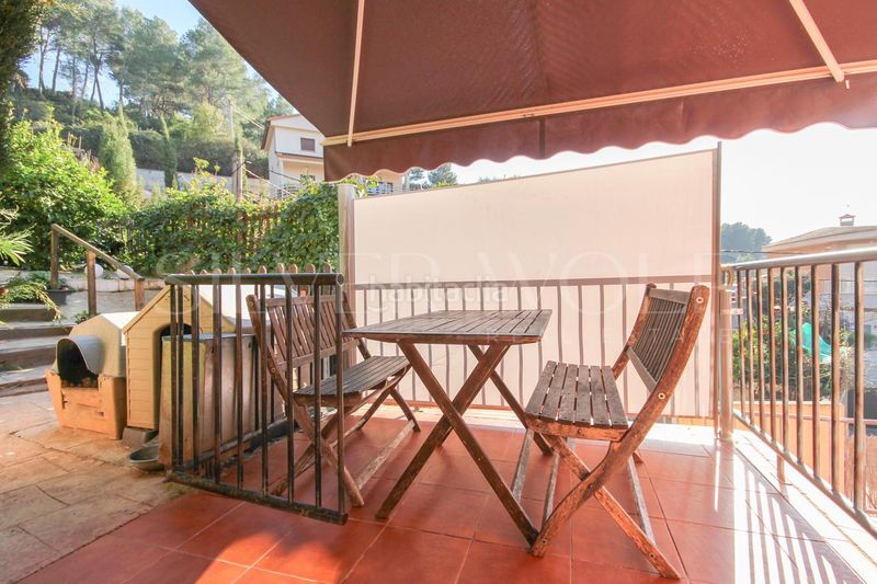 Foto 4d84192e-1cfc-4731-a6ec-f5e8116063ae. Casa amb calefacció aparcament piscina a Cervelló