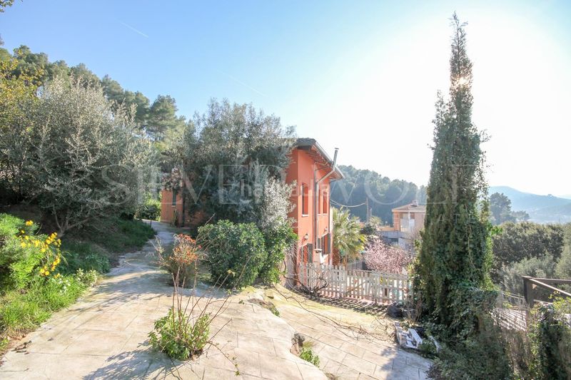 Foto 8463fd9d-0aa3-47df-89e9-14d0071ee282. Casa amb calefacció aparcament piscina a Cervelló