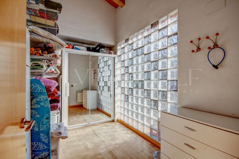 Foto b44860b1-6f6b-4c3c-81ad-73b2dbe995a3. Casa amb calefacció aparcament piscina a Cervelló