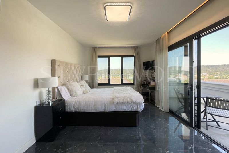 Foto 1f440bea-cd7f-490a-9fe6-5cfd4c89fae4. Casa amb aparcament piscina a Sentmenat