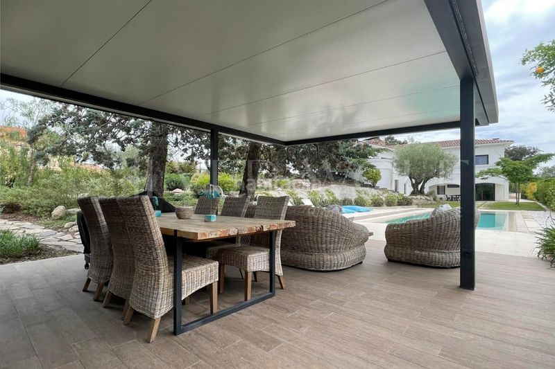 Foto 2ee90722-f4b5-49b2-9550-cd2ebfc00dc3. Casa amb aparcament piscina a Sentmenat