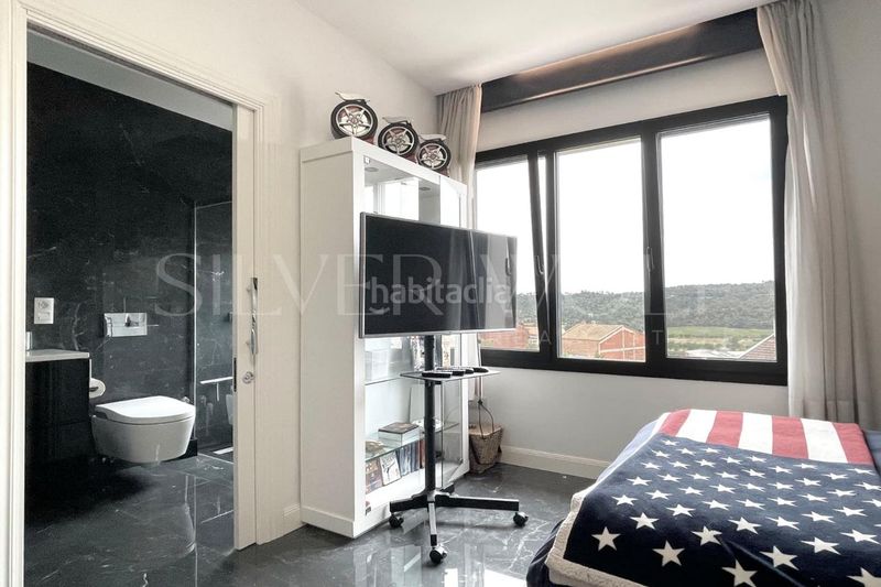 Foto b60e2a05-41c7-4551-84e4-92d7f74bdad8. Casa amb aparcament piscina a Sentmenat