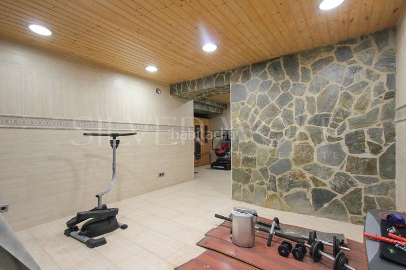 Foto e7948cb9-1713-4dab-ad1c-d31875efc733. Casa amb calefacció aparcament piscina a Cervelló