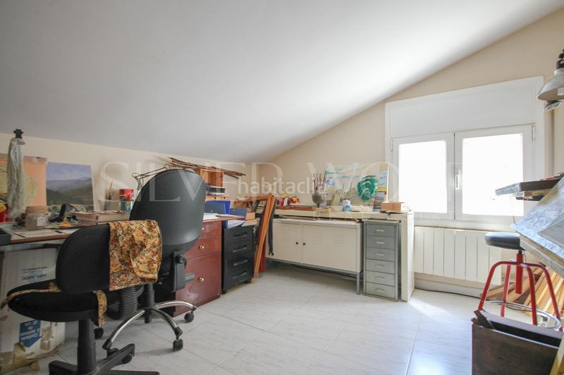 Foto 47a4a70f-e5df-417b-a778-239f5981813d. Casa amb calefacció aparcament a Òrrius