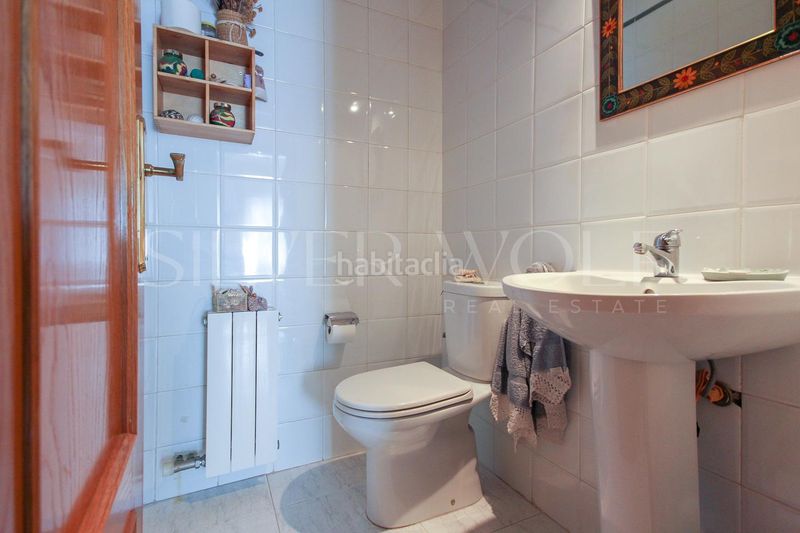 Foto 8472ae20-4b31-47e0-af78-3974a7942521. Casa amb calefacció aparcament a Òrrius
