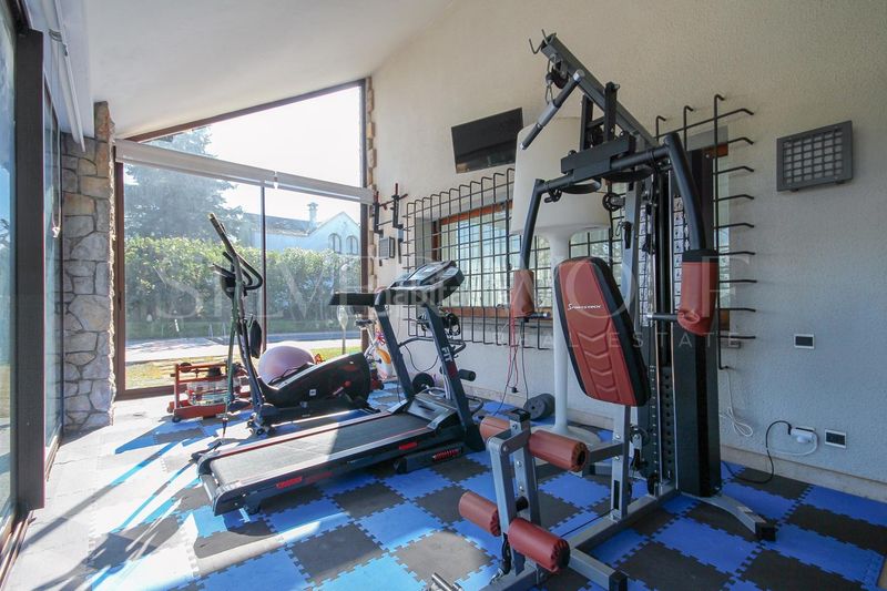 Foto fb216023-2633-4781-9e83-e7e4463f75d7. Casa sofisticada y funcional en Pallejà