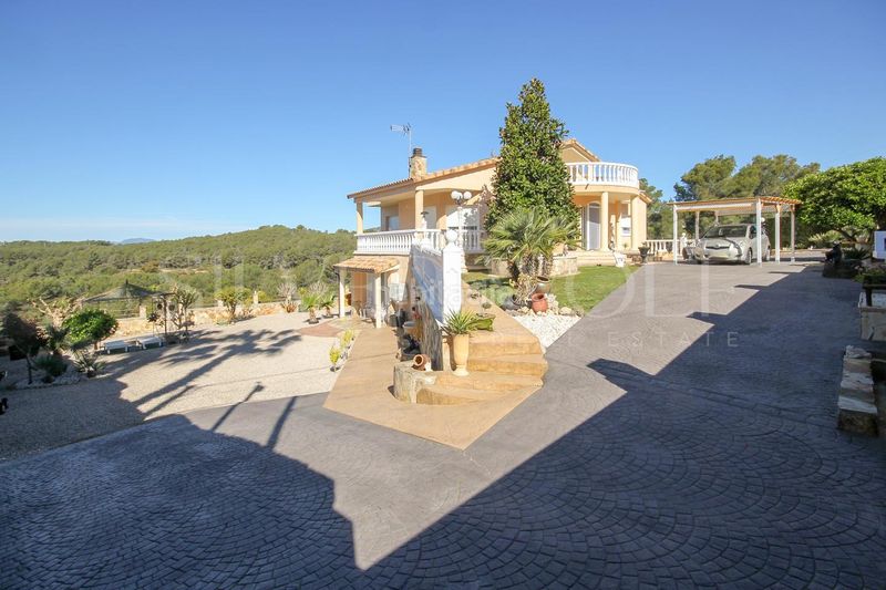 Foto f4a2bdf0-11d2-45c0-b33b-d2b210b96533. Casa amb calefacció aparcament a Olivella