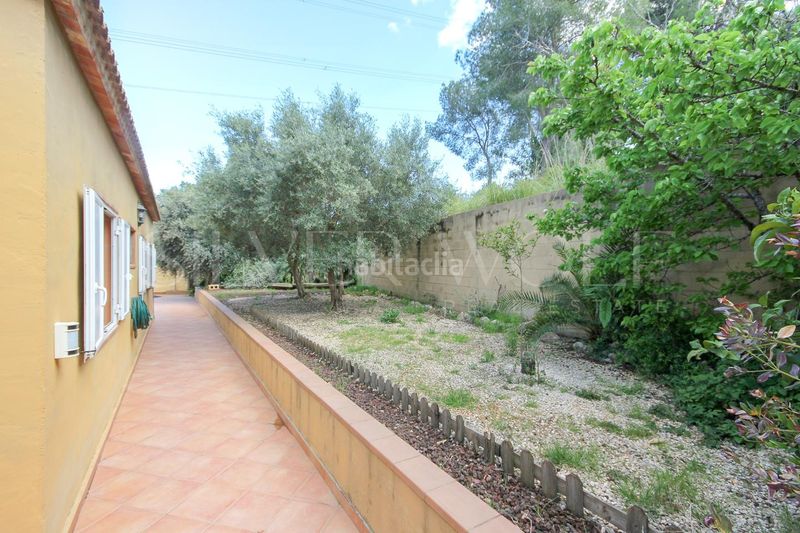 Foto 7355ede0-515b-4225-9b79-c2bed52ec3f6. Casa amb calefacció aparcament piscina a Mas Trader-Corral d´En Tort-Corral d´En Cona Cubelles