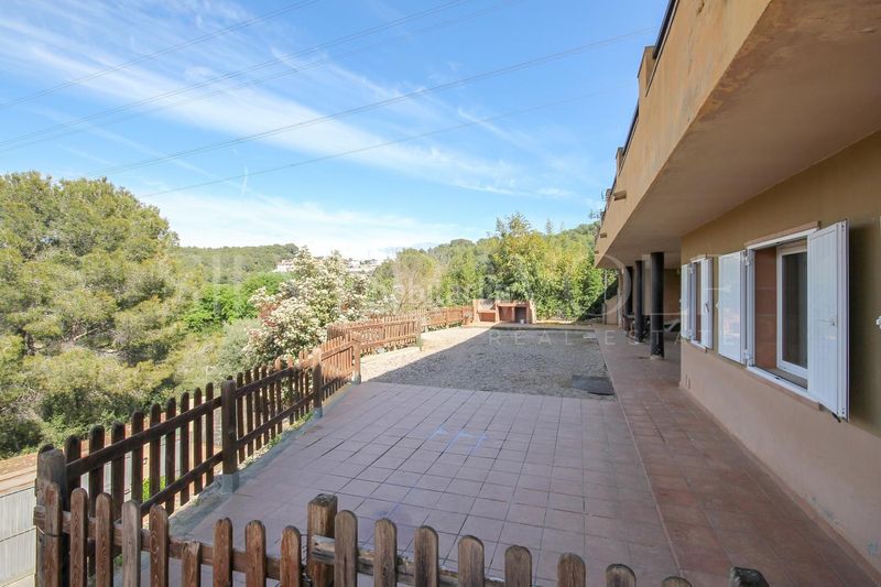 Foto 9234f79d-8aa1-4a33-8b8d-8e1e5f3f7c0d. Casa amb calefacció aparcament piscina a Mas Trader-Corral d´En Tort-Corral d´En Cona Cubelles