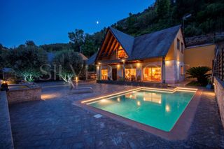 Haus  Dels pinars. Oasis en vallirana