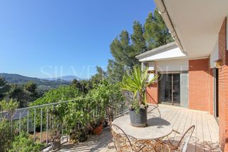 House  República argentina. Una reliquia en corbera