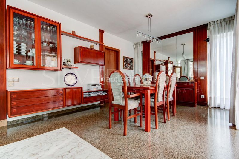 Foto f42cd29e-99a8-424a-909e-18b58d9fc7f1. Casa amb calefacció aparcament piscina a Gava Mar Gavà