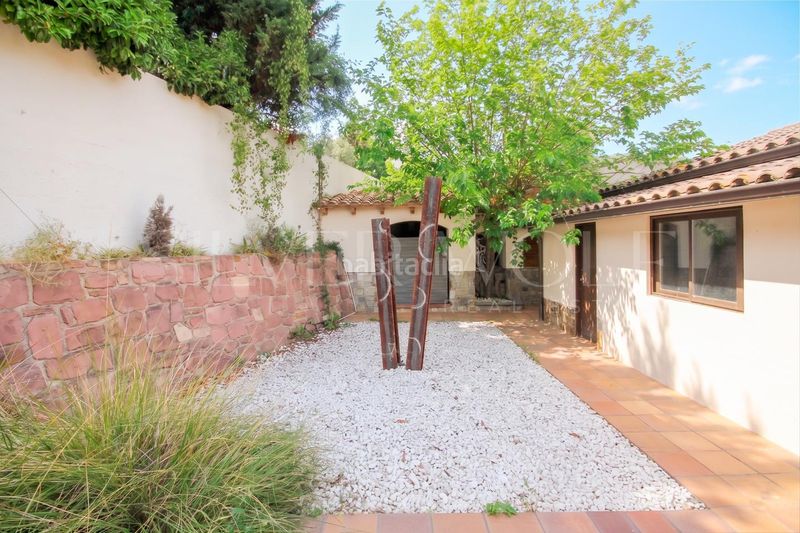Foto c0ec6542-7010-42bf-ad65-cafb1d21f597. Casa amb calefacció aparcament piscina a Can Violí - Can Poi del Bosc Garriga (La)