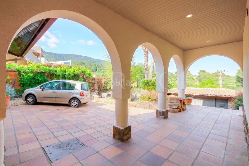 Foto ece5b202-424c-4c21-81f9-2fee4b0759e1. Casa amb calefacció aparcament piscina a Can Violí - Can Poi del Bosc Garriga (La)