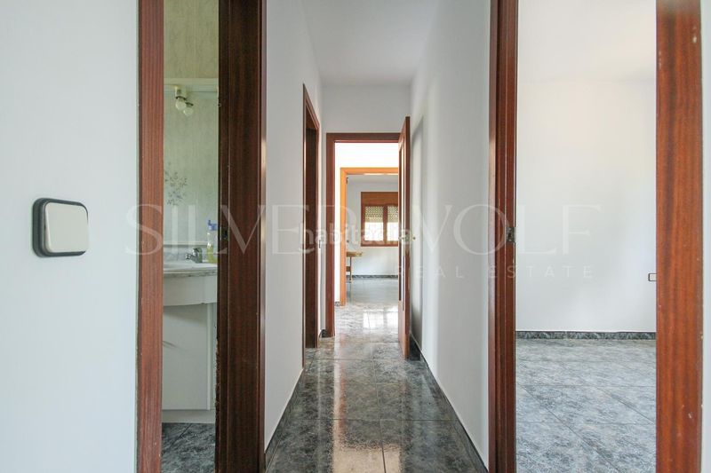 Foto c9ddd1bf-23d9-4f67-9e2a-1f02e6f1230b. Casa a Cervelló