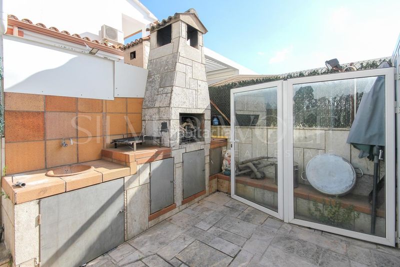 Foto 812cb650-387b-4661-ab35-6f410657c575. Casa amb calefacció piscina a Polinyà