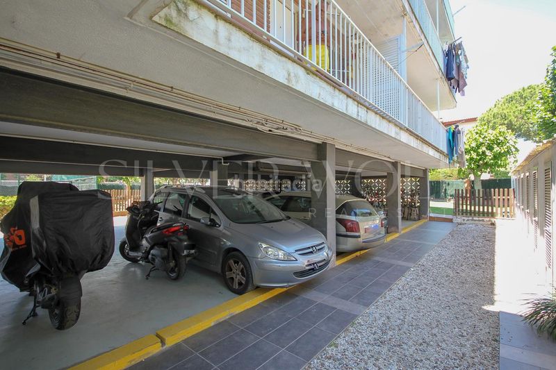 Foto 51cd45b4-e004-4765-9e2d-c4c0b8355dce. Pis amb calefacció aparcament piscina a Gava Mar Gavà