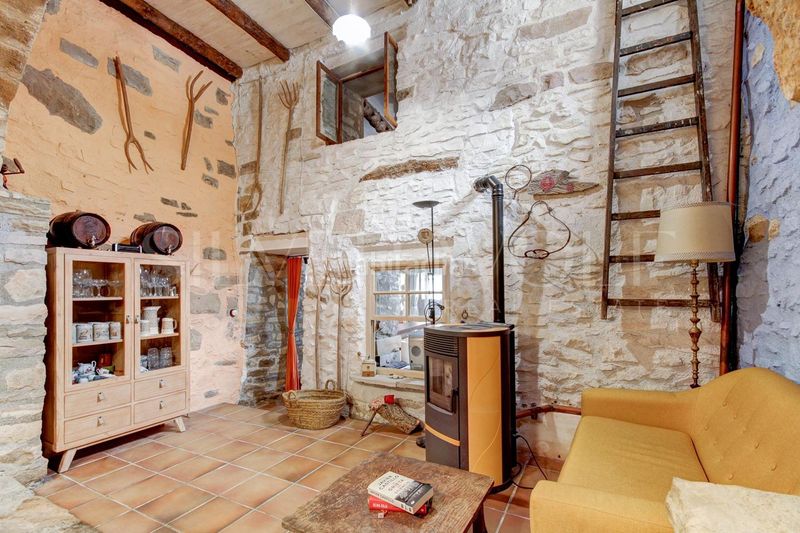 Foto 9aa539bc-8f53-459d-b09a-78d842106d0e. Casa adossada a Piles (Les)