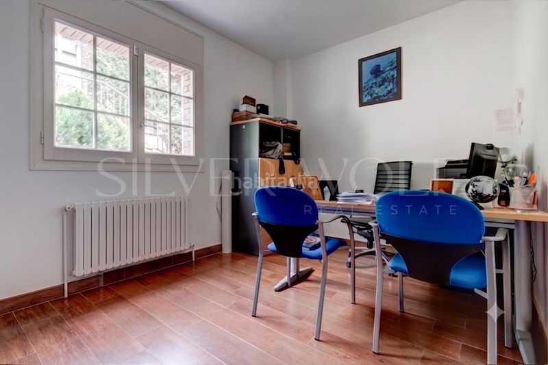Foto 49f86945-3d71-4e52-945b-e95a9f96282f. Casa amb calefacció aparcament piscina a Cabrera de Mar