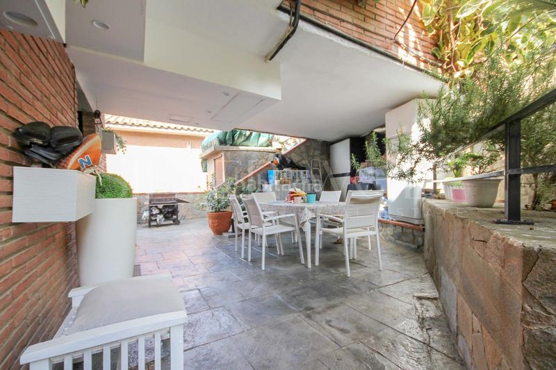 Foto 826d6565-ec17-4545-8769-3178c0e7bdde. Casa amb calefacció aparcament piscina a Cervelló