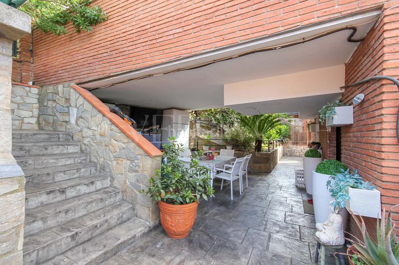 Foto e3193fe0-7771-4500-98dd-d3b5038af544. Casa amb calefacció aparcament piscina a Cervelló