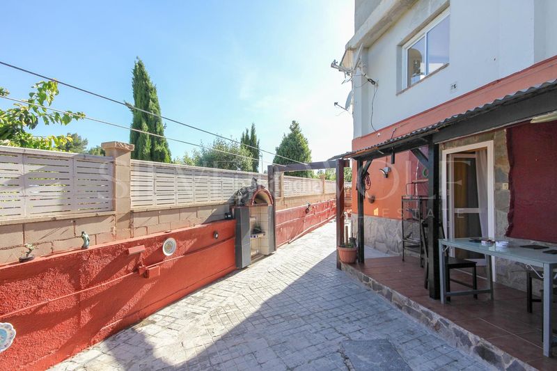 Foto 71176448-acfe-4200-abc9-bbbdf804b81d. Casa amb aparcament piscina a Pontons