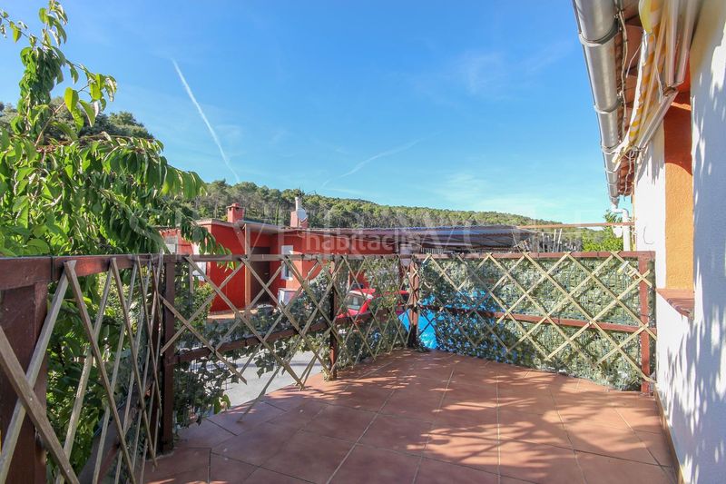 Foto 8e7f15a2-28d2-446f-a35c-a974080273e1. Casa amb aparcament piscina a Pontons