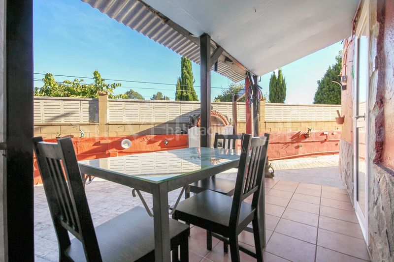 Foto 94526daa-1fb5-4899-bd6e-912e6bdbcb6d. Casa amb aparcament piscina a Pontons