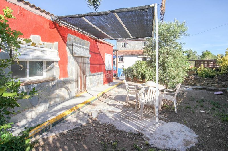 Foto d1b6cd4d-71fa-4331-a78f-6d6bab0bd00e. Casa amb aparcament piscina a Pontons