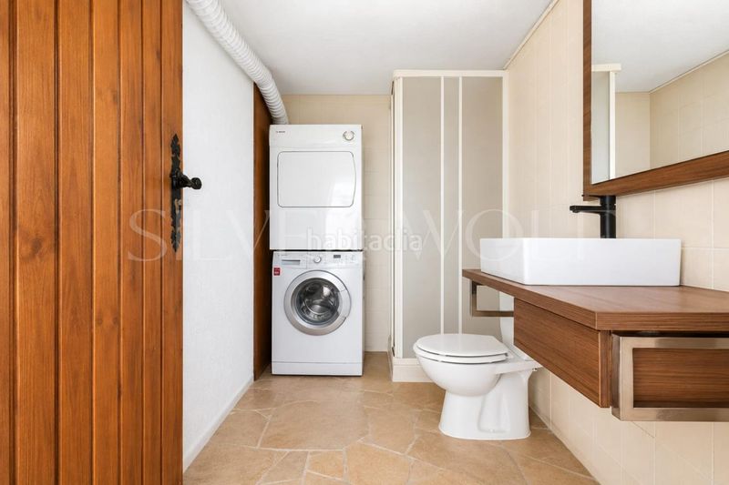 Foto b13496c8-4808-4a39-9b37-de69ef1e49d9. Haus mit heizung parking pool in Ametlla del Vallès (L´)