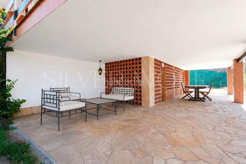 Foto b793f9f4-831c-4b5e-becc-239213f2b953. Haus mit heizung parking pool in Ametlla del Vallès (L´)