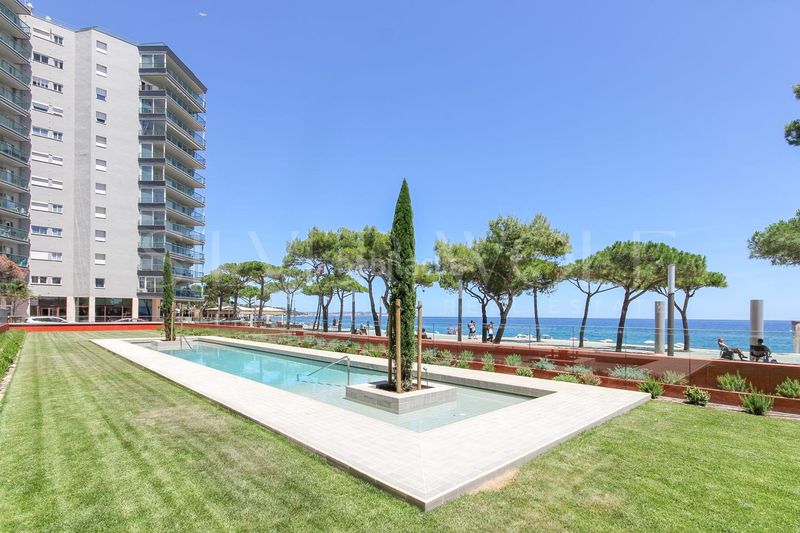 Foto 6a6d7fe5-098d-4a96-9263-736628b93fb4. Dúplex amb aparcament piscina a Centre-Platja Platja d´Aro