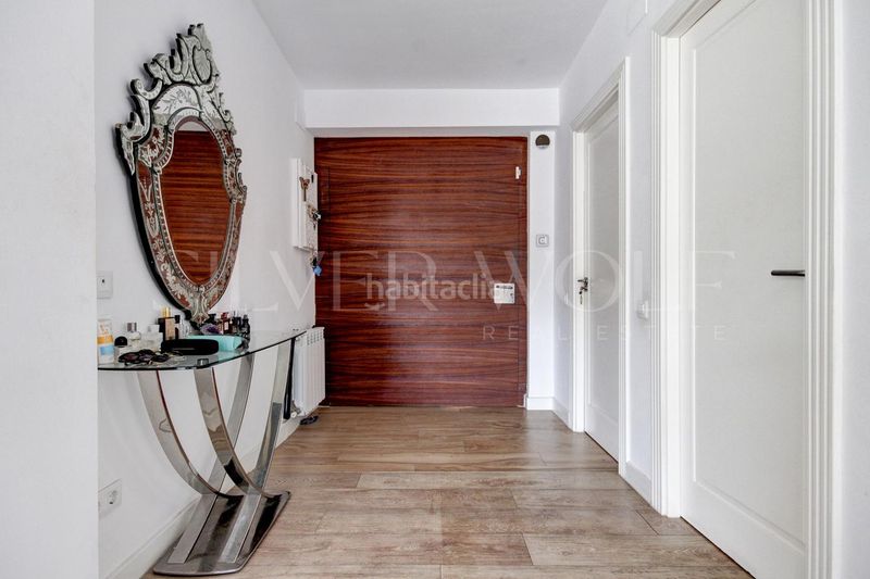 Foto af32f474-60f5-490b-9189-69f4eed7141d. Casa amb calefacció aparcament piscina a les botigues de Sitges Sitges