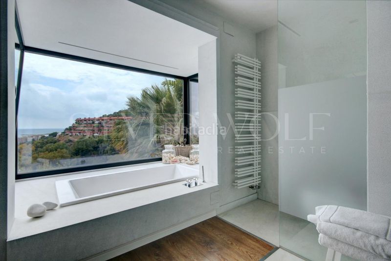 Foto e576c8fd-476c-4c2f-971b-658169433dba. Casa amb calefacció aparcament piscina a les botigues de Sitges Sitges