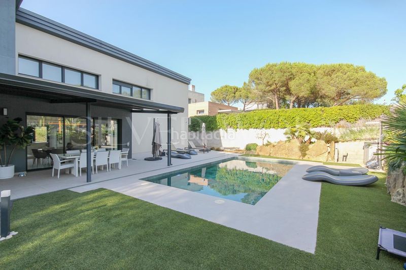Foto 20e42295-9061-48aa-a12e-6dd1ae9b9056. Casa amb aparcament piscina a Begues