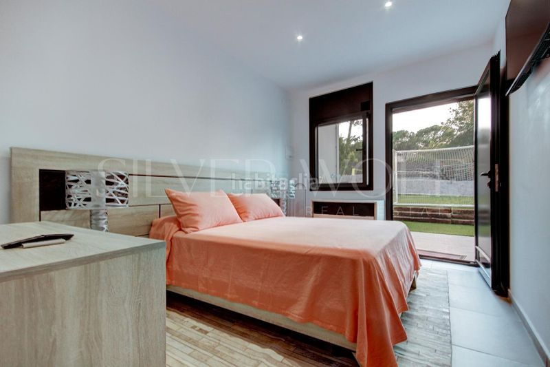 Foto 2a16e44d-e060-4de5-8bfb-f5b2d808a6c0. Casa amb aparcament piscina a Begues