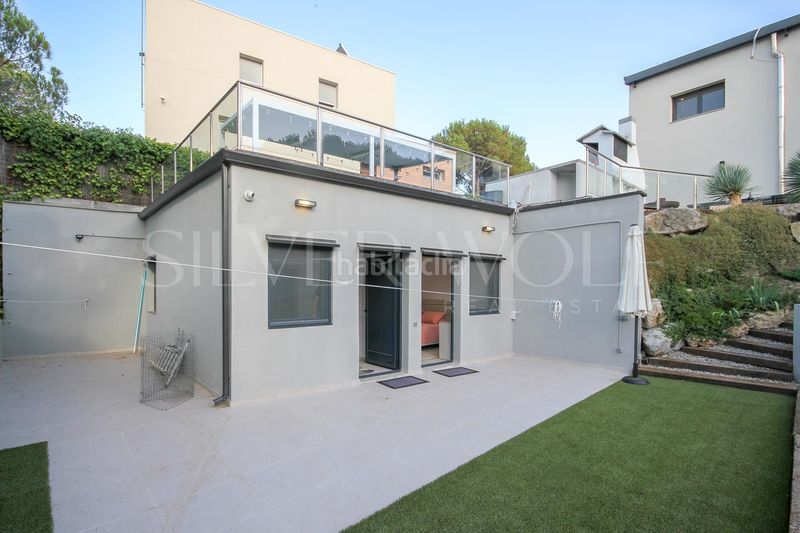 Foto 2f55febf-3d5d-482f-a941-0a969c5f5215. Casa amb aparcament piscina a Begues