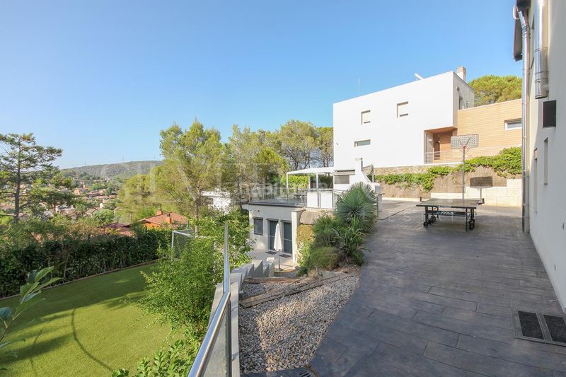 Foto bc4e9cec-31c8-4346-8bb1-6a5c91ee9295. Casa amb aparcament piscina a Begues