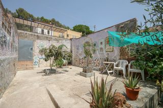 Haus  Major. Vivienda y local en cervell�