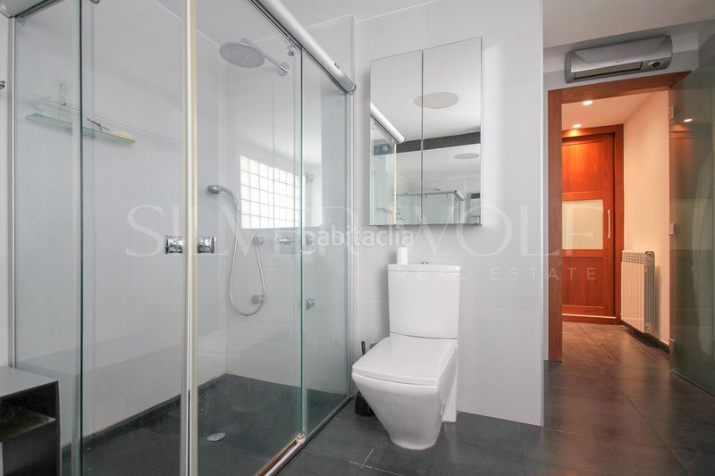 Foto eee0b06f-d5bb-4b73-99c6-15ac2f2841d8. Casa amb calefacció aparcament piscina a Cervelló