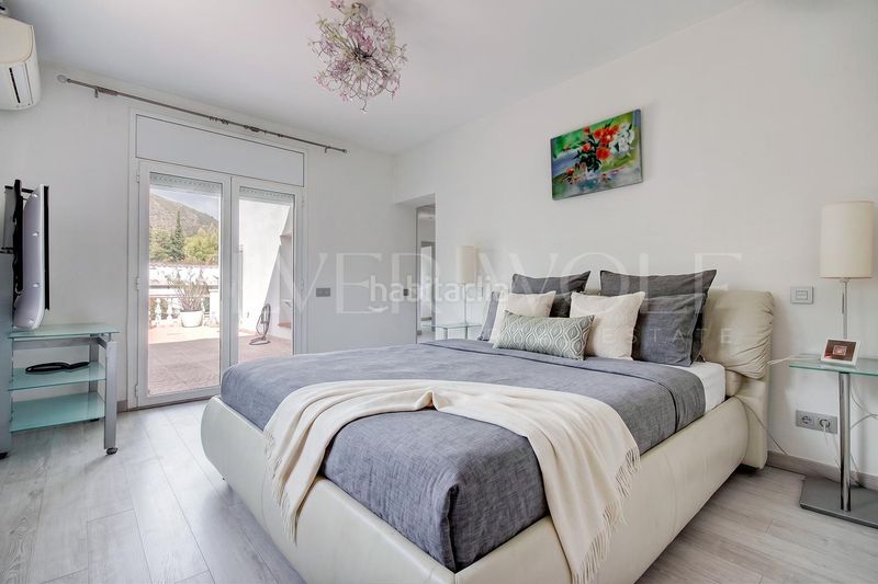 Foto e946e380-857b-46c0-b26b-19c2fa1fe283. Casa amb calefacció aparcament piscina a Montmar Castelldefels
