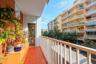Etagenwohnung  Avinguda de manuel girona. Espíritu urbano