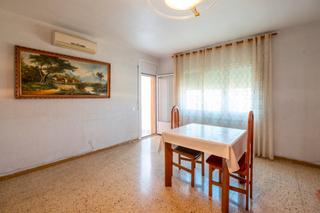 Piso en Carrer durquinaona 60. Oportunidad piso en vallparadis