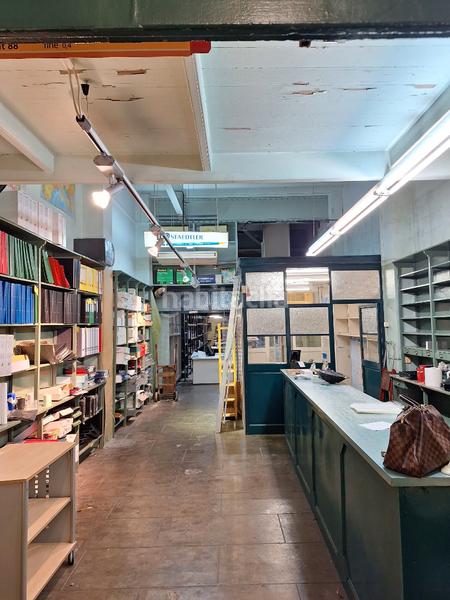 Foto 8c32a1af-9255-48bc-9a4f-bff1fb436e08. Local commercial dans carrer de muntaner 63 dans L´Antiga Esquerra de l´Eixample Barcelona