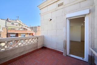 Pis a Carrer de París 135