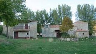 Casa a La tahona 18. Espinosa de cerveracasa
