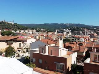 Location Maison jumelée à Centre. Sant andreu de llavanerescasa