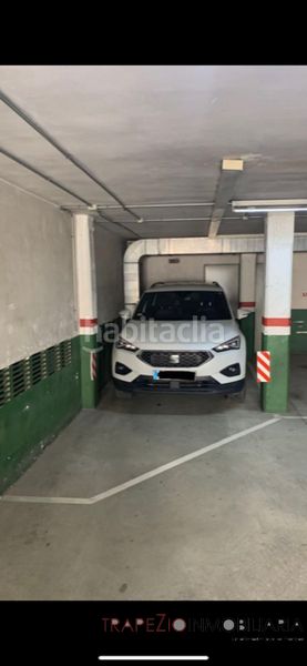 Foto 77630aaf-8aa1-4b33-b73e-bf98f0103c17. Aparcament cotxe a Centre Sant Andreu de Llavaneres