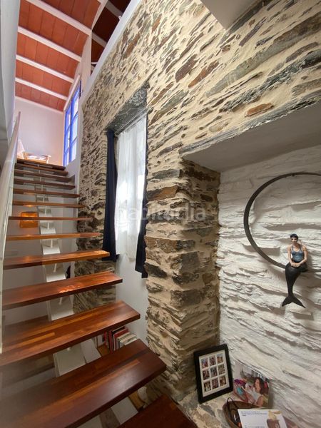 Foto a5f393be-9354-4d09-8ff4-90887441c309. Casa adossada a Cadaqués